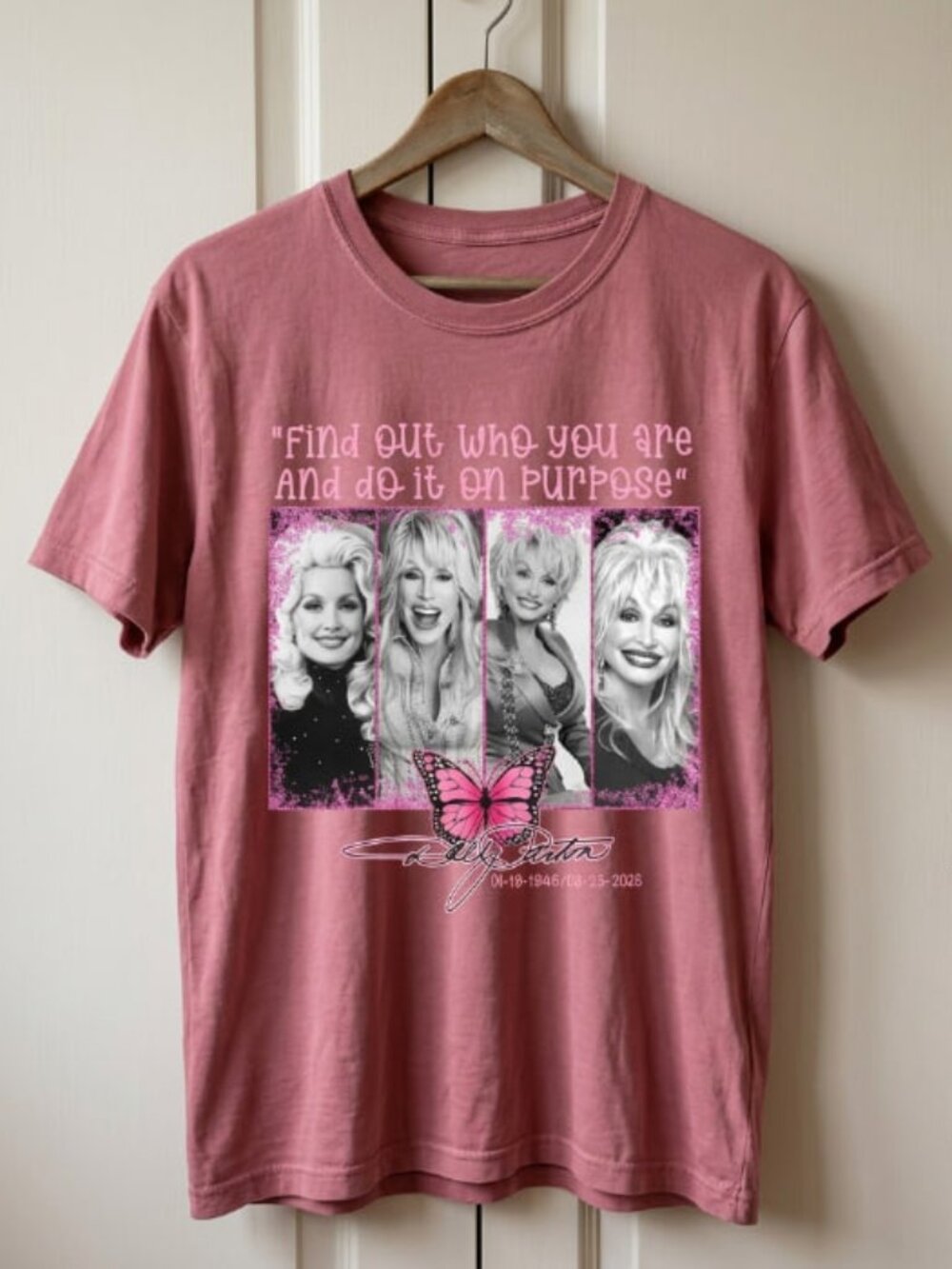 Dolly Parton Comfort Color T-shirt - Crimson Color